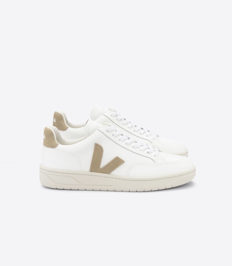 Leather White Dune Premium Veja Origional